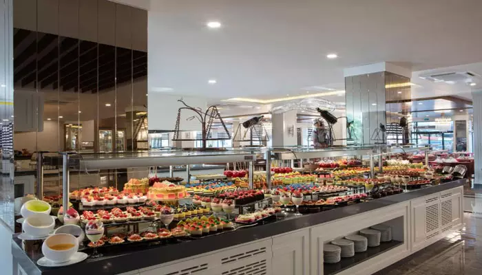 هتل آیدین بی کوئینز پالاس اند اسپا آنتالیا